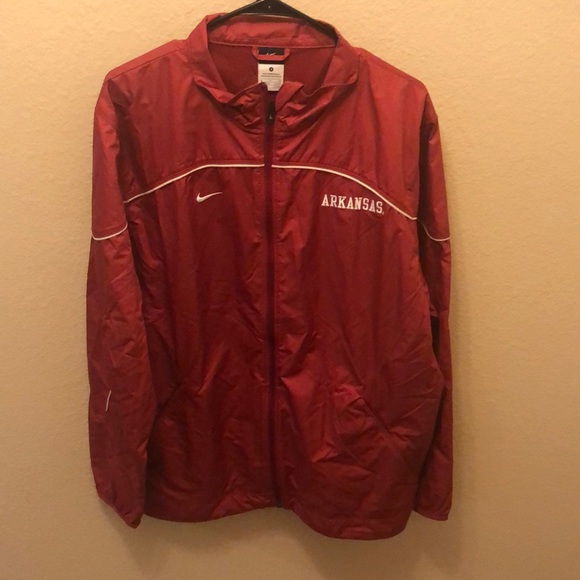 used nike windbreaker